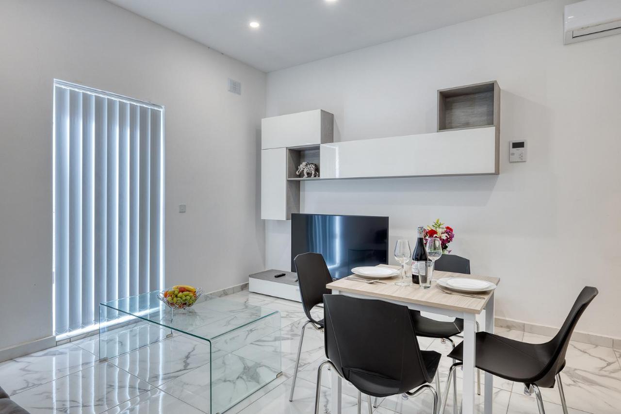 Modern 1Br Apartment, Central Location Sliema Exterior photo