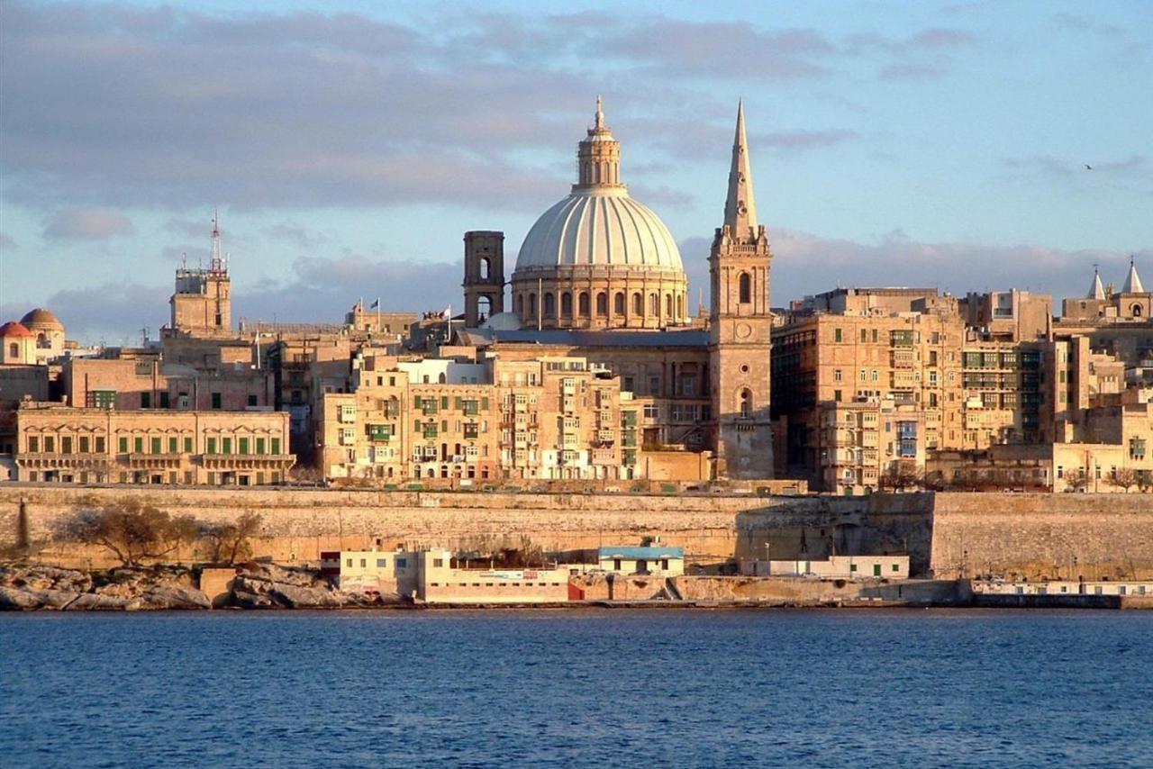 Modern 1Br Apartment, Central Location Sliema Exterior photo